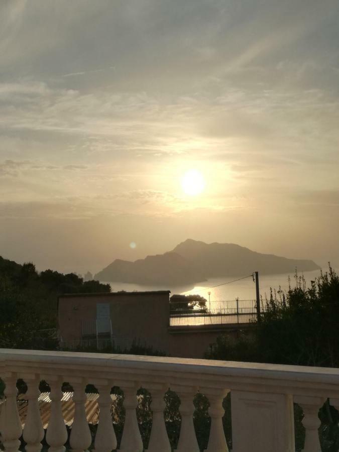 Vila Il Profumo Di Capri Massa Lubrense Exteriér fotografie